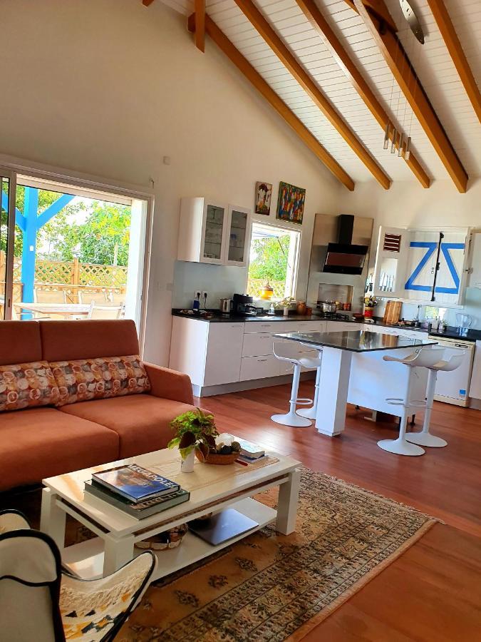 Deux Chambres Et Deux Salles De Bain Dans La Maison De Michelle L'Amirade Grande Anse  エクステリア 写真